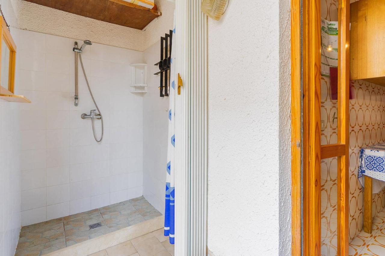 Villino Sabrina Con Piscina Villa Torre Lapillo Eksteriør billede